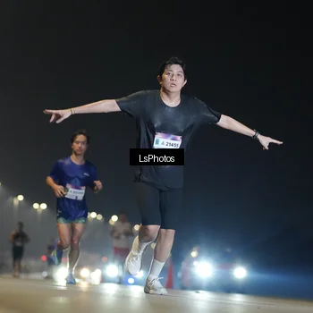 Runner Photo 7380840