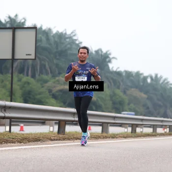 Runner Photo 7380842