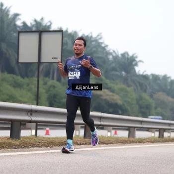 Runner Photo 7380847