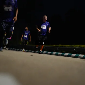 Runner Photo 7380856