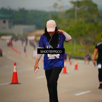 Runner Photo 7380859