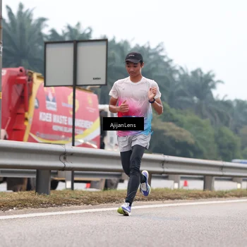 Runner Photo 7380871