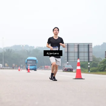 Runner Photo 7380873