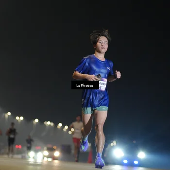 Runner Photo 7380876