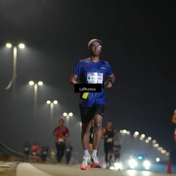 Runner Photo 7380878