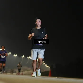 Runner Photo 7380934