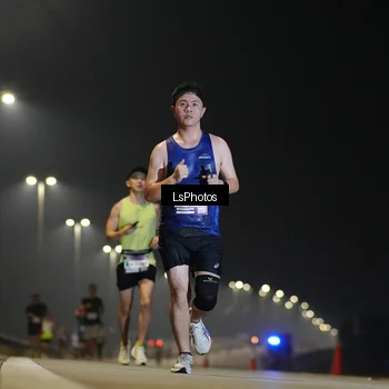 Runner Photo 7380935
