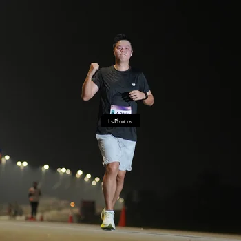 Runner Photo 7380945