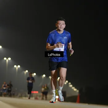 Runner Photo 7380995