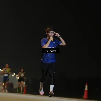 Runner Photo 7381014
