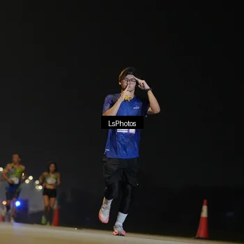 Runner Photo 7381023