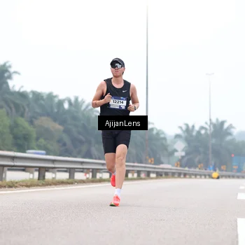 Runner Photo 7381025