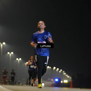 Runner Photo 7381034