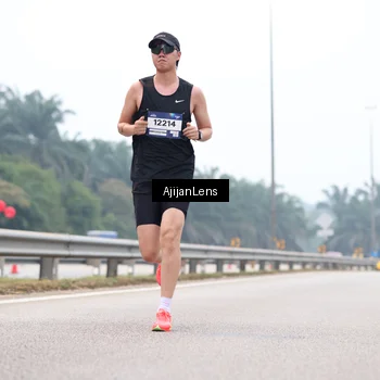 Runner Photo 7381040