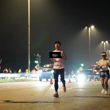 Runner Photo 7381053