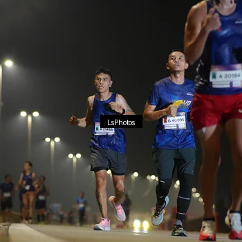 Runner Photo 7381063