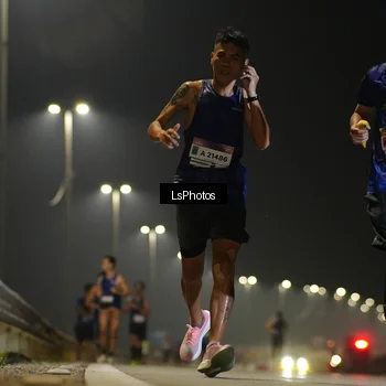 Runner Photo 7381065