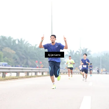 Runner Photo 7381072