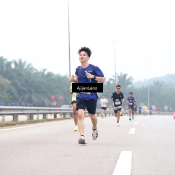 Runner Photo 7381090
