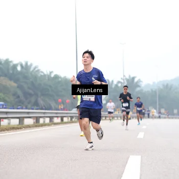 Runner Photo 7381092
