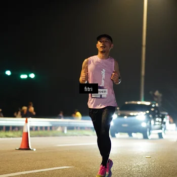 Runner Photo 7381096