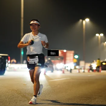 Runner Photo 7381102