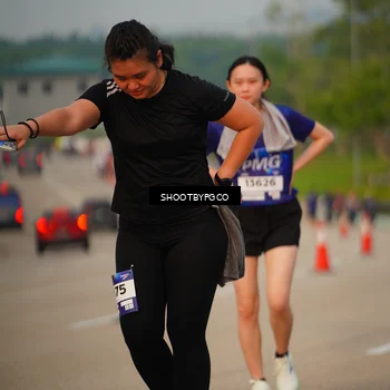 Runner Photo 7381103