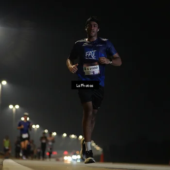 Runner Photo 7381116