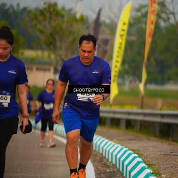 Runner Photo 7381119