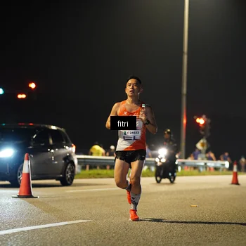 Runner Photo 7381120