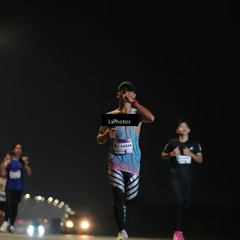 Runner Photo 7381122