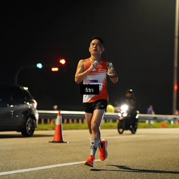Runner Photo 7381128