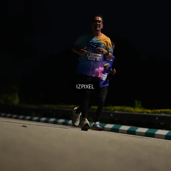 Runner Photo 7381130