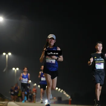 Runner Photo 7381132