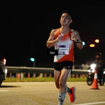 Runner Photo 7381134