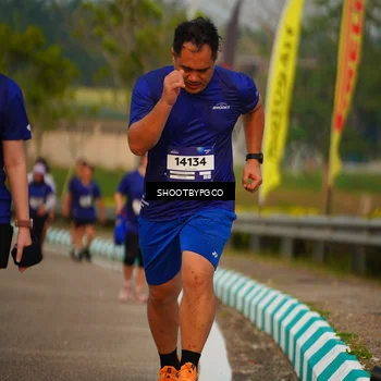 Runner Photo 7381170