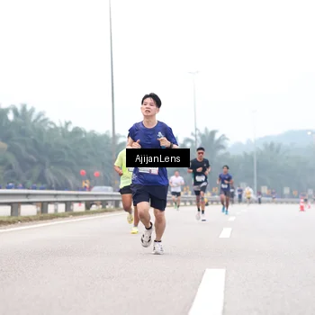 Runner Photo 7381215