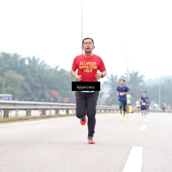 Runner Photo 7381252