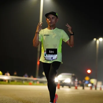 Runner Photo 7381278