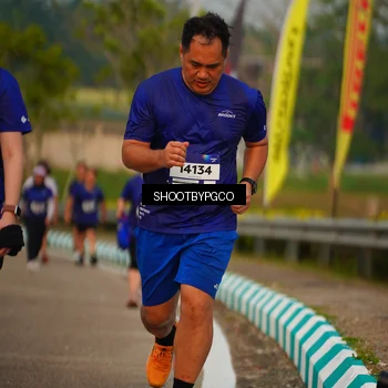 Runner Photo 7381311