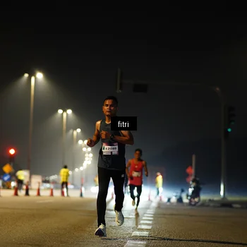 Runner Photo 7381315