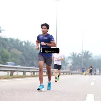 Runner Photo 7381326