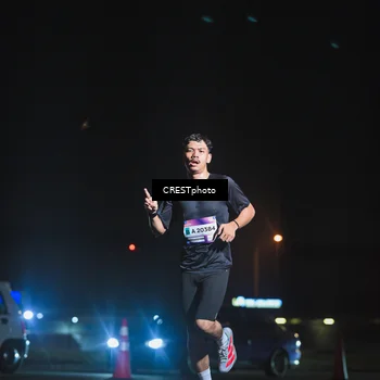 Runner Photo 7381335