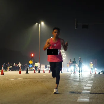 Runner Photo 7381367