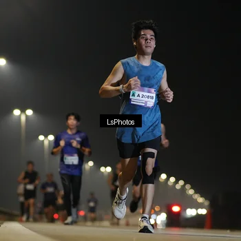 Runner Photo 7381370