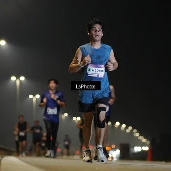 Runner Photo 7381372
