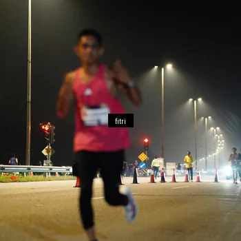 Runner Photo 7381387