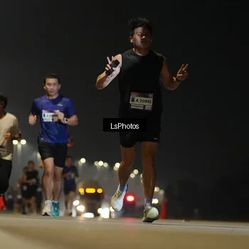Runner Photo 7381398