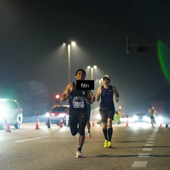 Runner Photo 7381409