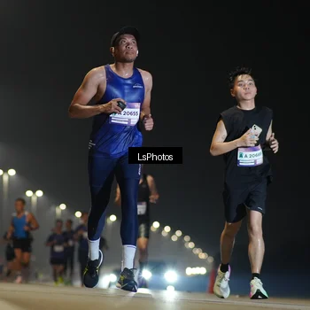 Runner Photo 7381410